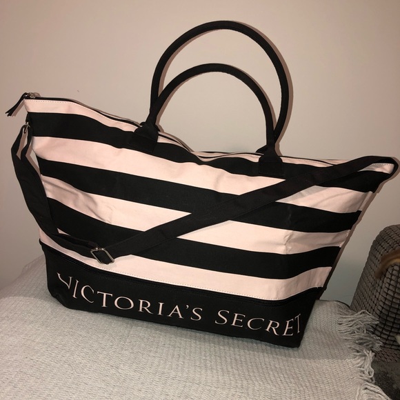 🎀 Victorias Secret Bags Bundle!! 🎀 - Picture 4 of 8